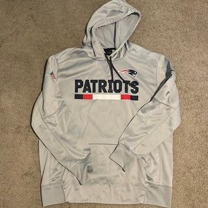 NFL patriots sweatshirt